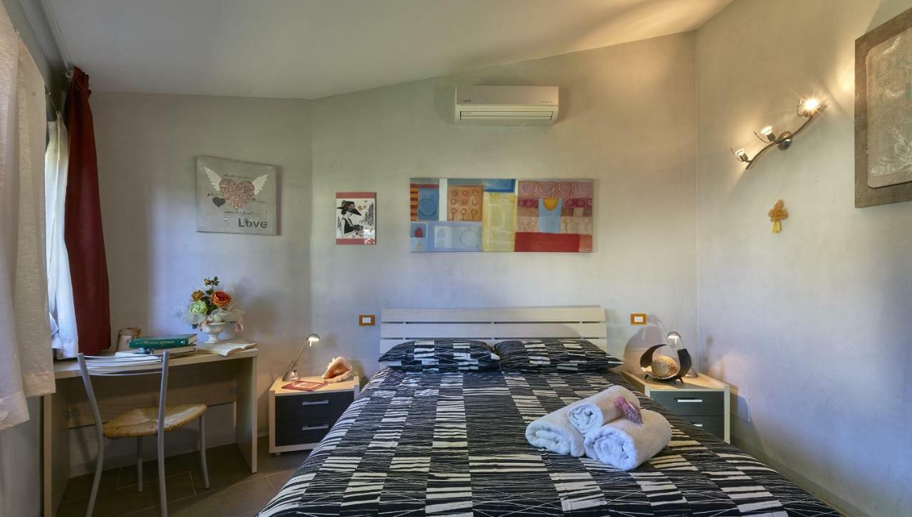 בארברינו די ואל ד'אלסה Cottage Il Borraccio מראה חיצוני תמונה